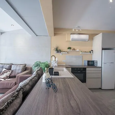 דירה Peach Seaview 3 Bedroom *