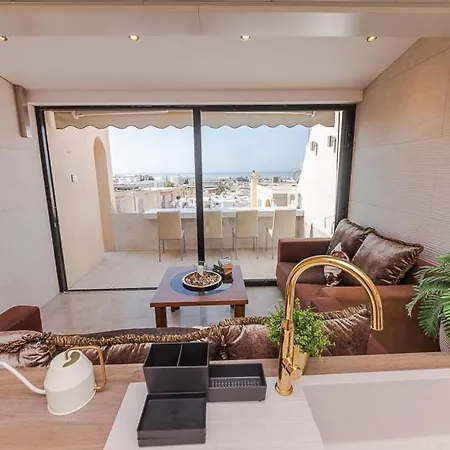 Appartement Peach Seaview 3 Bedroom *